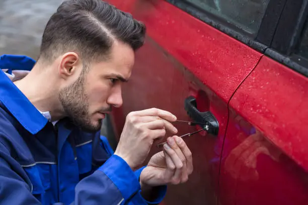 los cerrajeros de autos cerca de mí