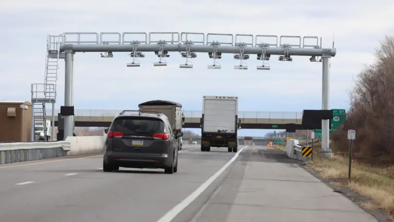 ¿Cómo pagar un toll por la placa en New York?