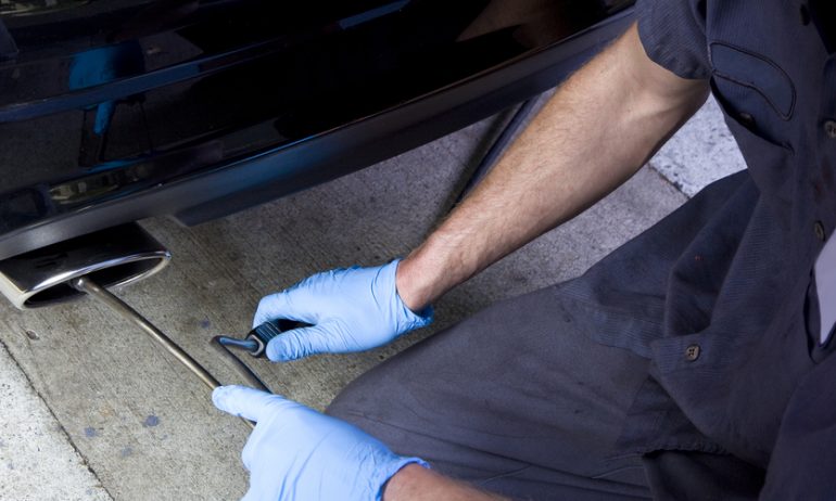 ¿Cómo saber si me toca hacer el smog check?